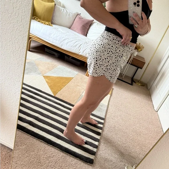 Vuori Clementine Short - Picture 3 of 8